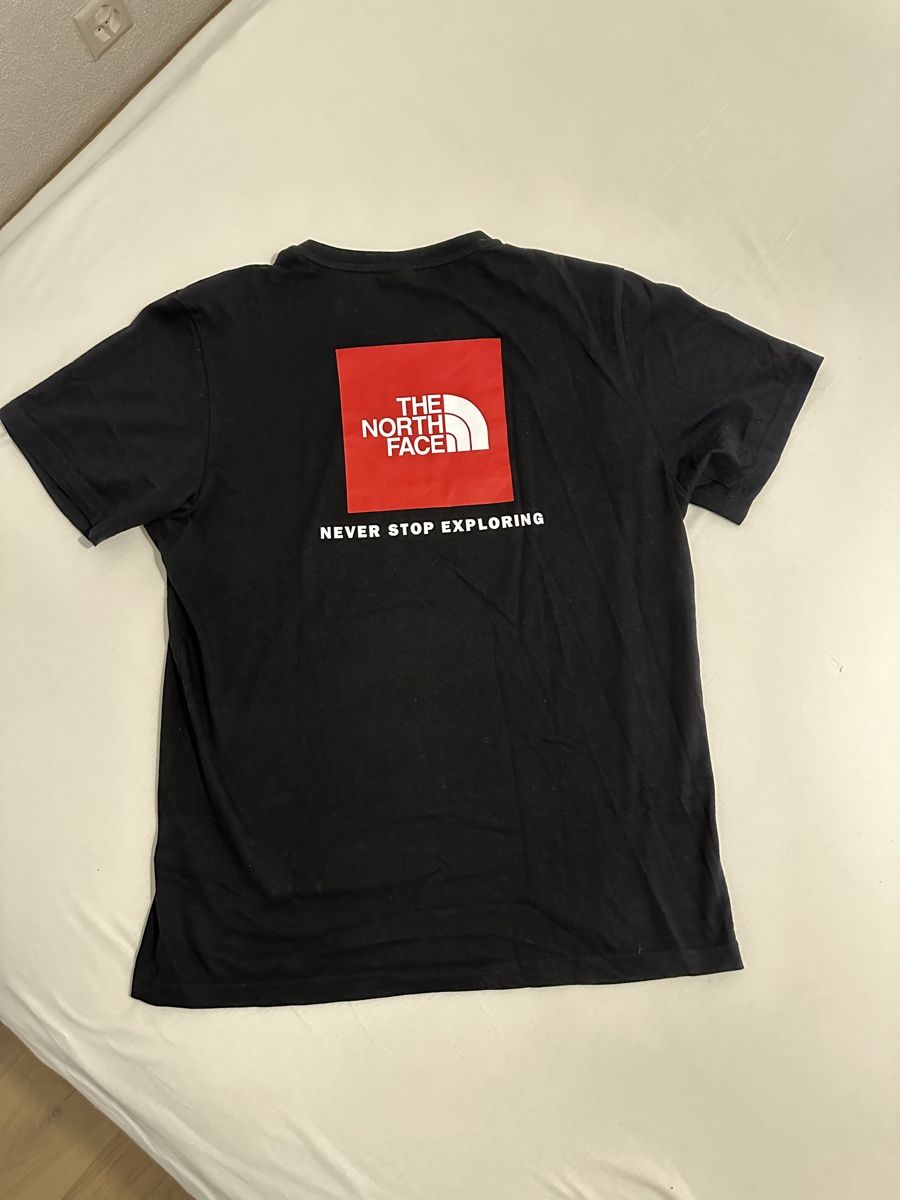North Face T-shirt: The North Face T-Shirt – Nuovo (secondo la descrizione) da Bärschwil venduto da j_18996 2