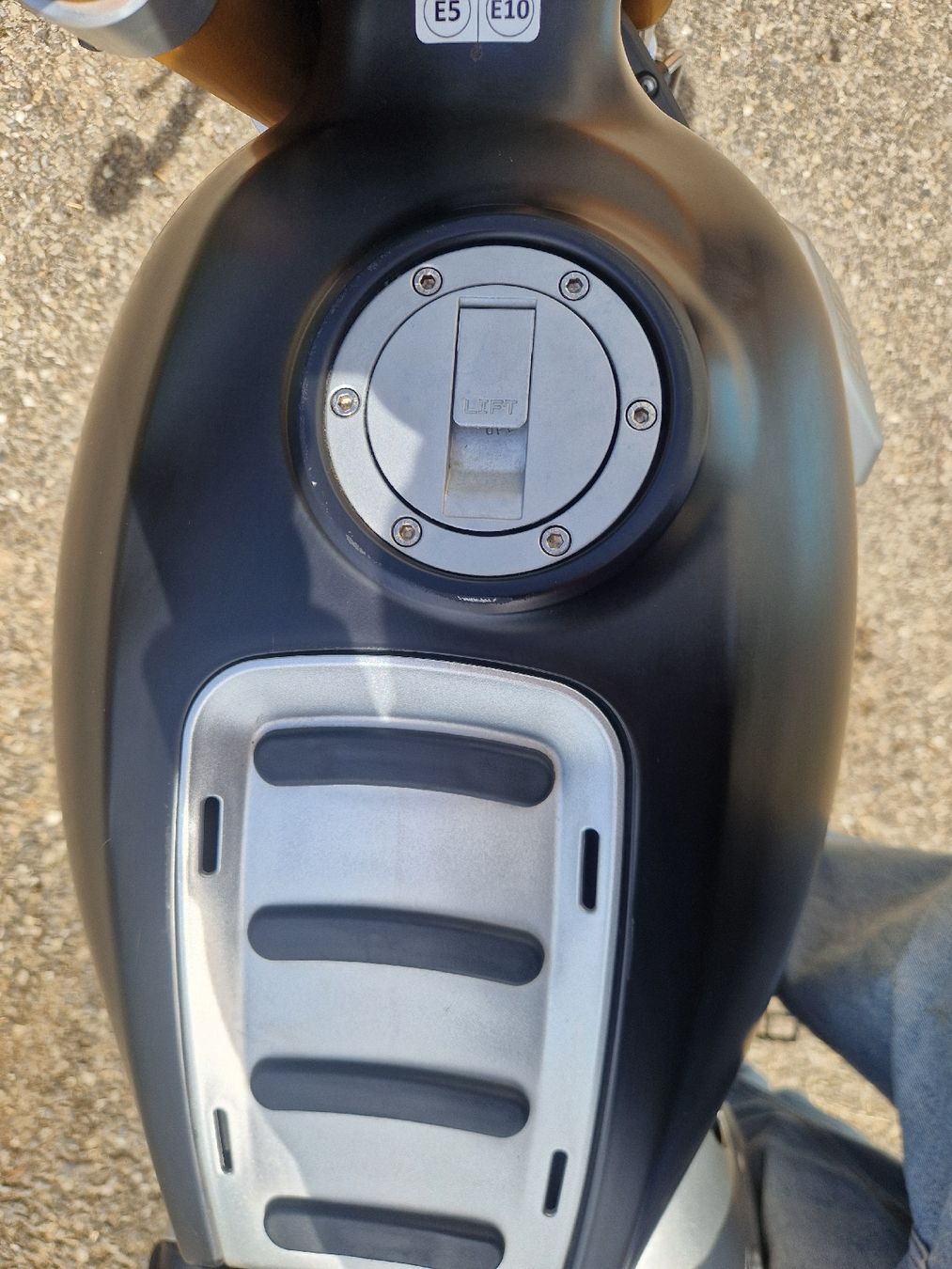 Fantic Autres: Fantic Caballero 500 Flat Track – D'occasion à Twann par mat_k6y8 5
