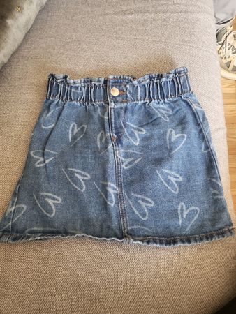 Süsser Jeansrock mit Herzmuster, Gr. 6-7 Jahre, Top Zustand!