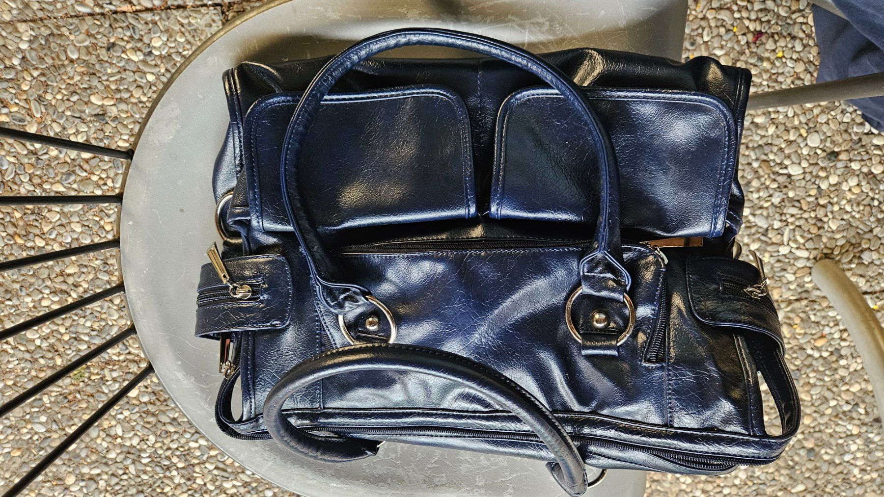 Borse da donna: Handtasche aus Leder Giorgio, Vintage – Usato da Feldbrunnen venduto da Kolosseum111
