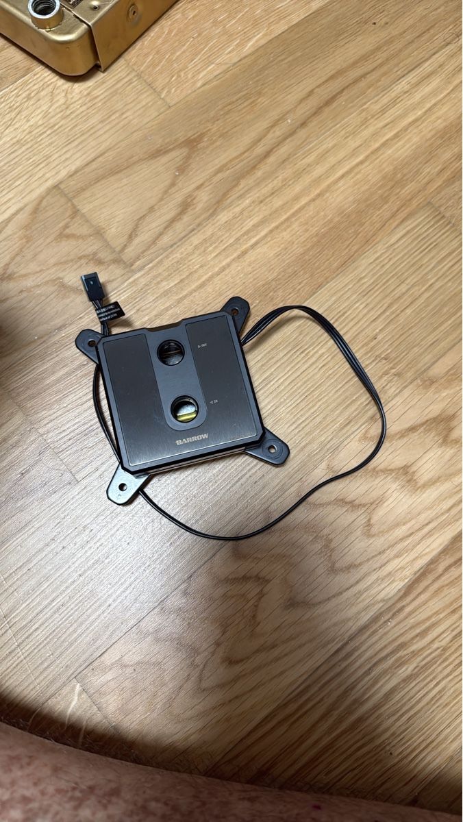 Intel Componenti elettronici: Barrow CPU Water Block Good Condition – Usato da Glattbrugg venduto da vis_rsz8