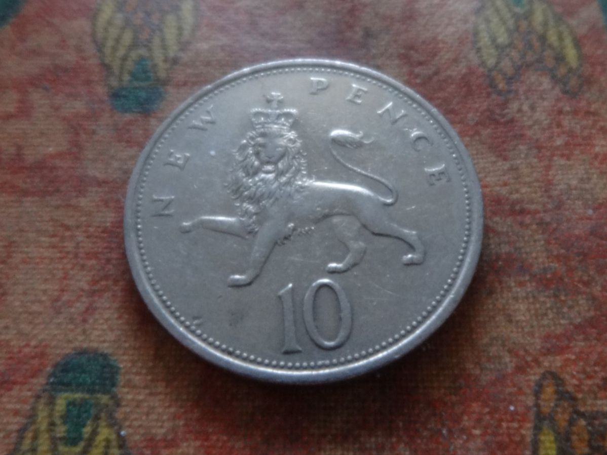 Alle Münzen: ROYAUME-UNI  10 Pence  1970 – Gebraucht aus Romanel-sur-Lausanne von Swift13 1