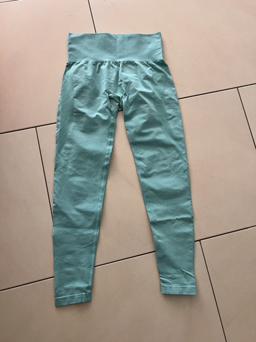 NVGTN Leggings: Seamless Leggings mintgrün Gr. M – Usato da Kreuzlingen venduto da lin_j98c 1