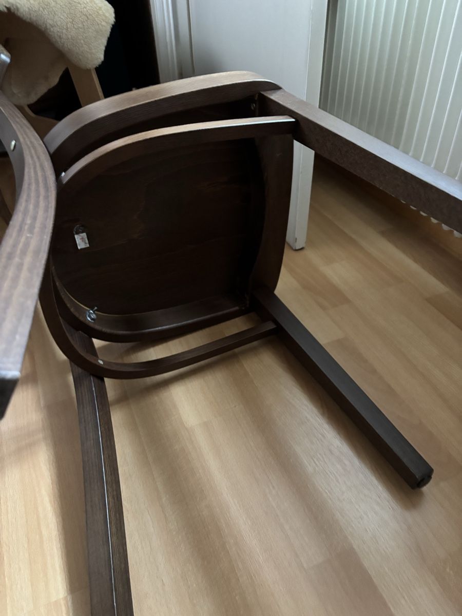 Stühle: Holzstuhl 🪑 – Gebraucht aus Bern von wisemagpie 3