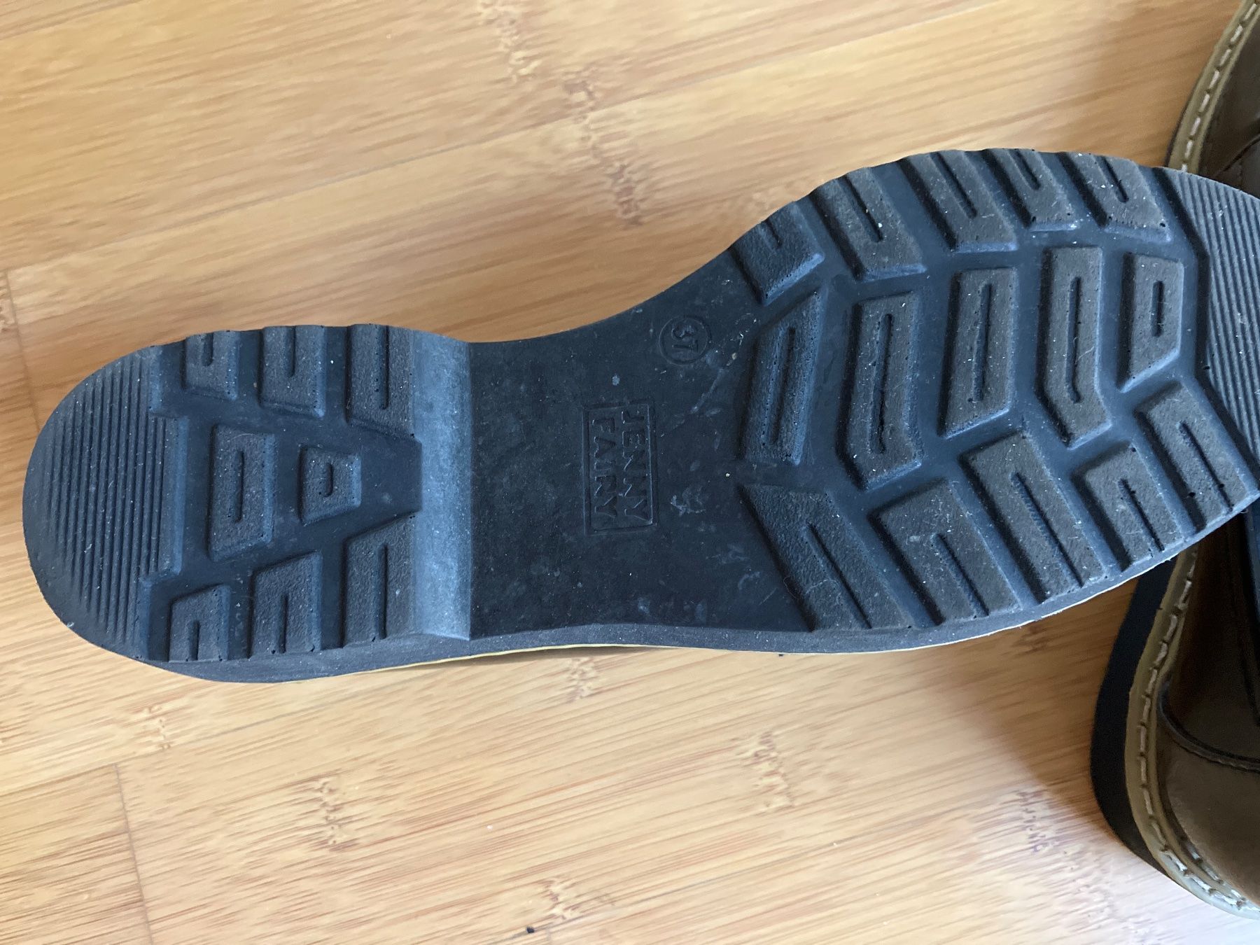 Colori: Lacklederschuh – Usato da Belp venduto da Bverona 2