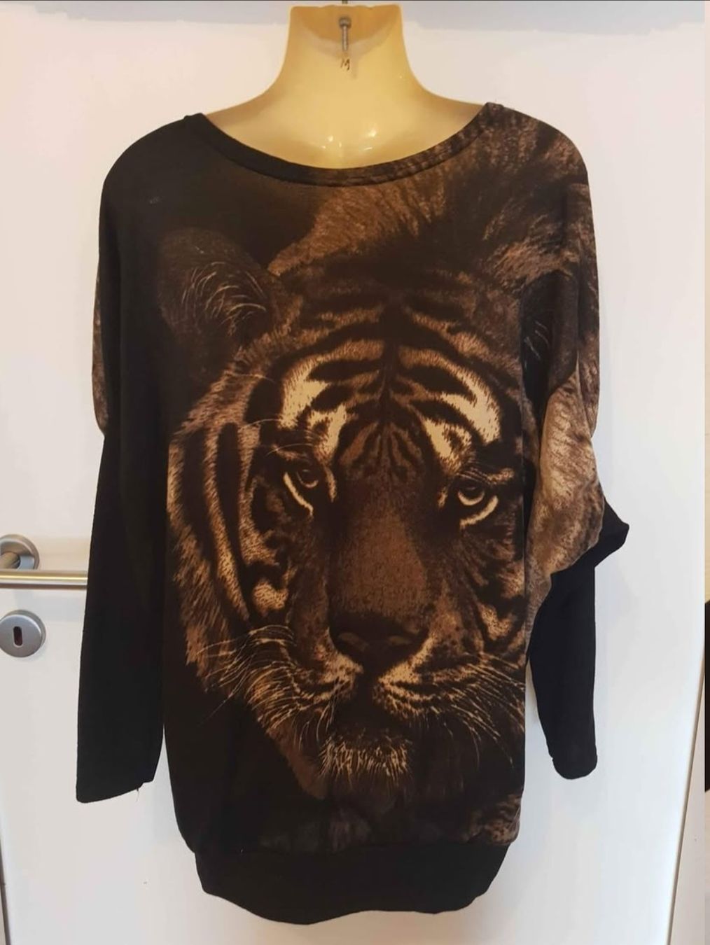 Pulls & Sweat-shirts: pull taille s ,très bon état – D'occasion à Meyrin par Zahra011 1