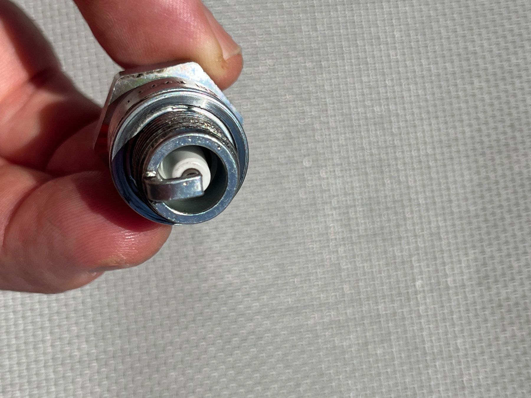 Puch Pièces pour mobylette: Zündkerze B7HS neu unbenutzt – D'occasion à Dotnacht par Ddiabolo 2