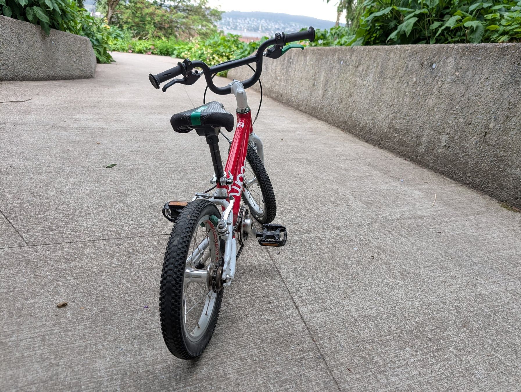 Woom Velos: Woom 2 Rot – Gebraucht aus Zürich von mz1001 1