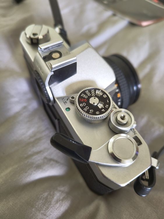 Konica Appareil photo: Konica Autoreflex T3 40mm f1.8 Neuwertig Filmgetestet – D'occasion à Frauenfeld par Crookodile 3
