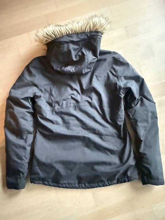 Lotti di vestiti: Skijacke mit Hose Damen – Usato da Arbon venduto da Mell73 4