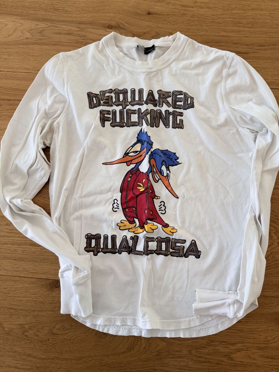 Dsquared2 T-shirt: Dsquared Sweatshirt Grösse M – Usato da Richterswil venduto da Zueschlah