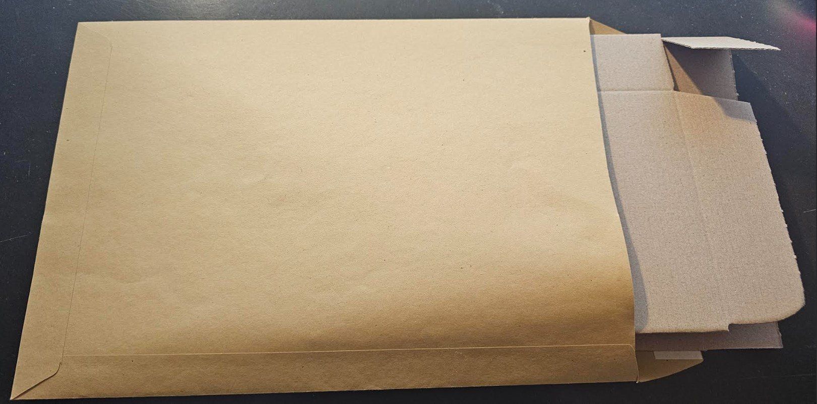 Cartoni: 30 Stk Midibrief Karton 240x160x50mm – Nuovo (secondo la descrizione) da Tennwil venduto da andreas_gabriel 2