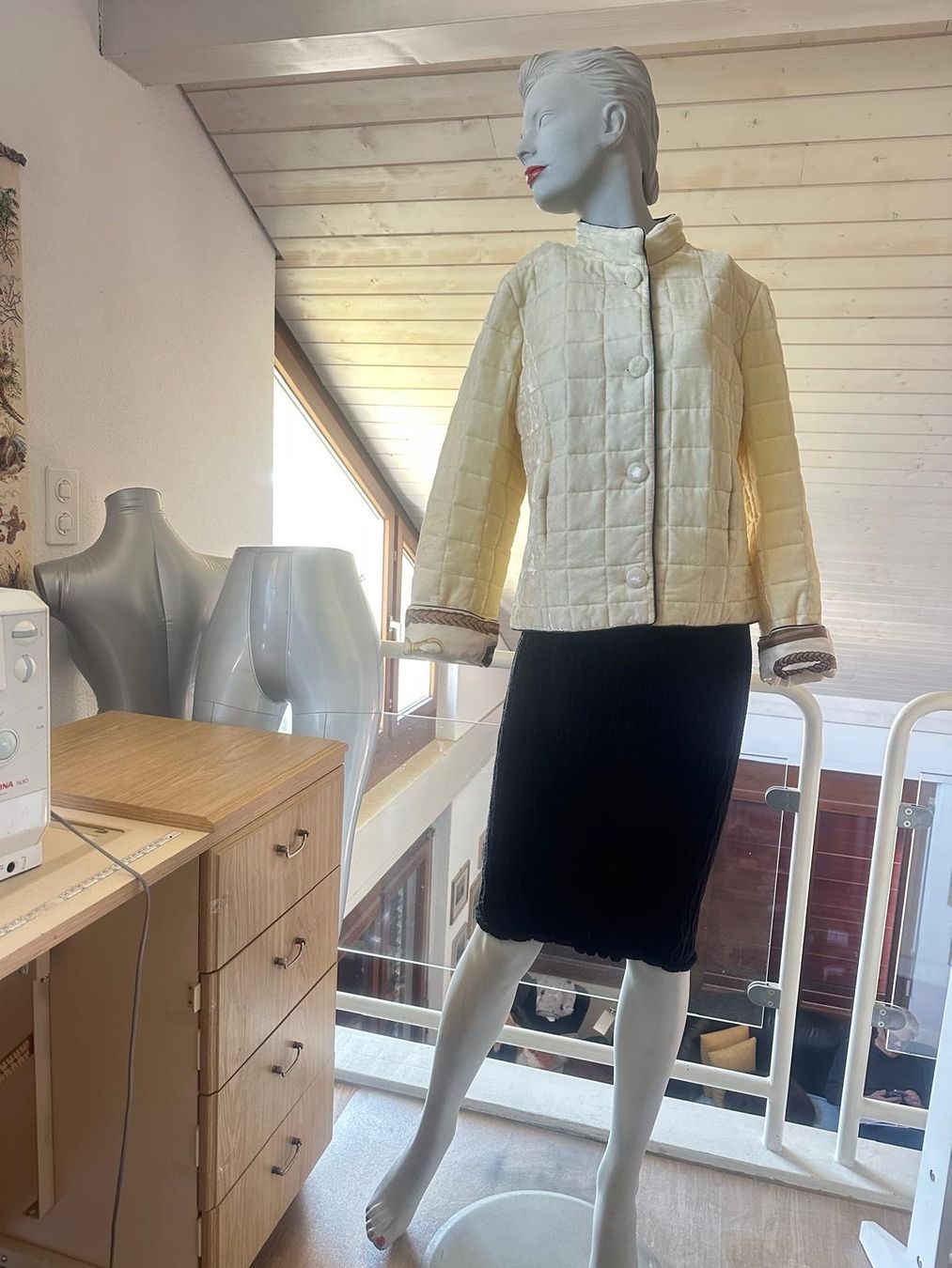 Giacche: Schöne Seidenjacke – Usato da Neuhausen venduto da Lechasseur 1