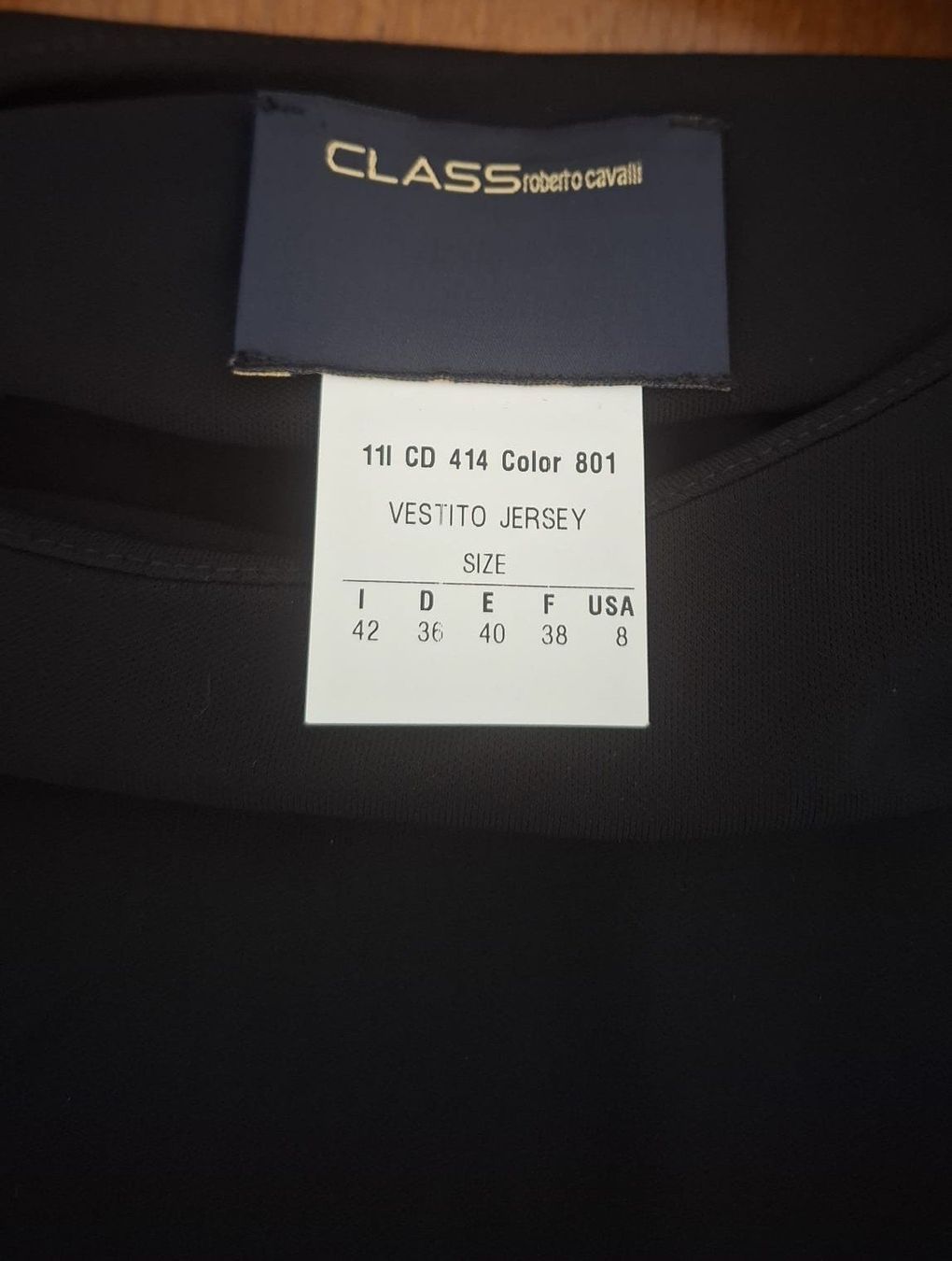 Roberto Cavalli Kleider: Class Roberto Cavalli, schwarzes Kleid mit Gürtel! – Gebraucht aus Volketswil von ald_2x9b 3