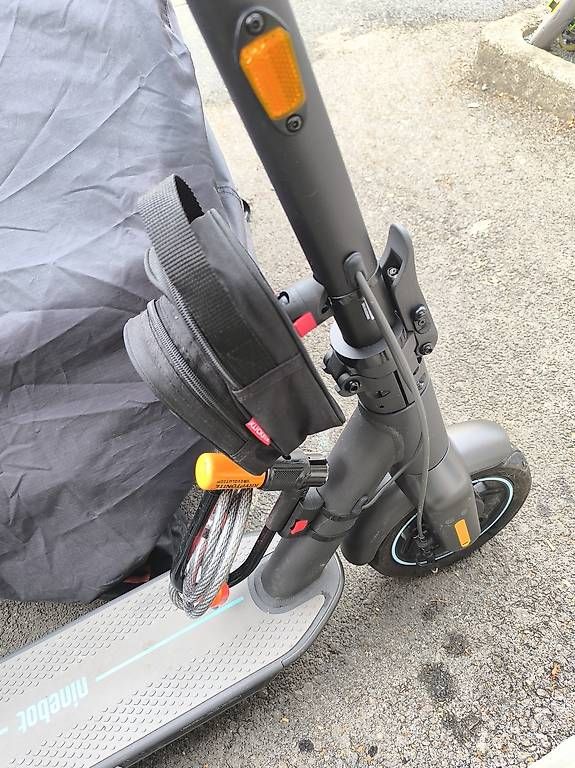 Segway Kickboard: Ninebot G30D – Usato da Burgdorf venduto da Glizzy 3