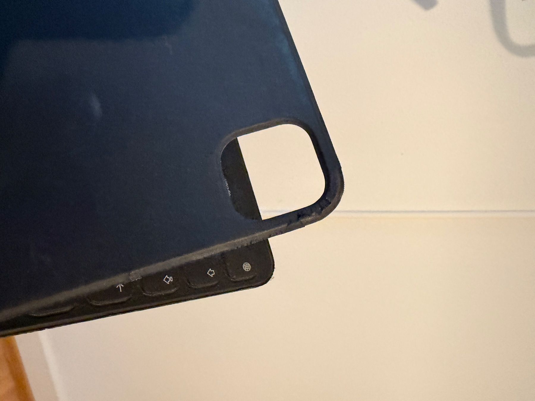 Apple Tastiere: Apple Smart Keyboard Folio 12.9inch – Usato da Luzern venduto da Jules__ 2