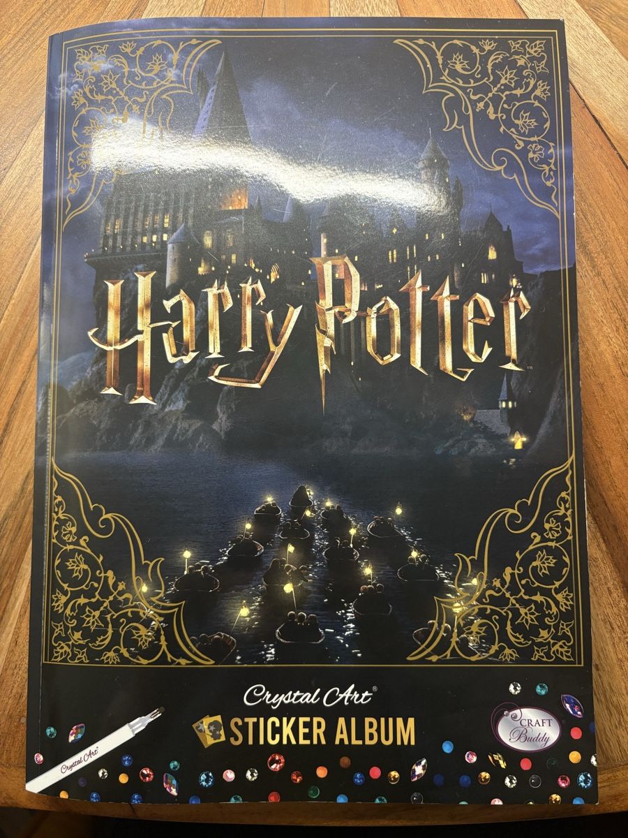 Disney Sammelbilder & Trading cards: Harry Potter Crystal Art Sticker - The Dark Mark – Neu und originalverpackt aus Volketswil von Alexa_Rahel 1
