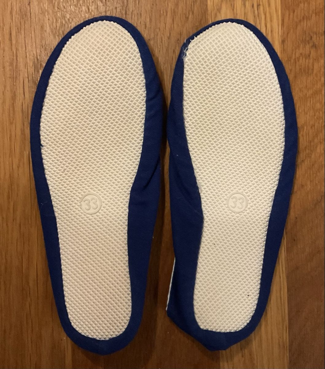 Chaussures hommes: Blaue Stoffschläppli, Grösse 33 – Neuf (Voir description) à Buchs AG par Yuca01 1