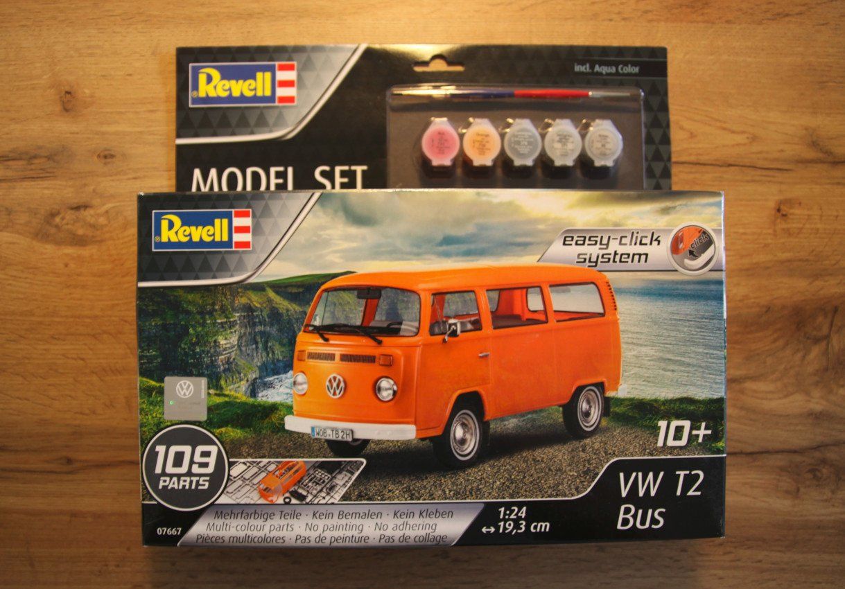 Revell Modellautos: Revell VW T2 1:24 Bausatz – Neu und originalverpackt aus Riehen von Revodidi