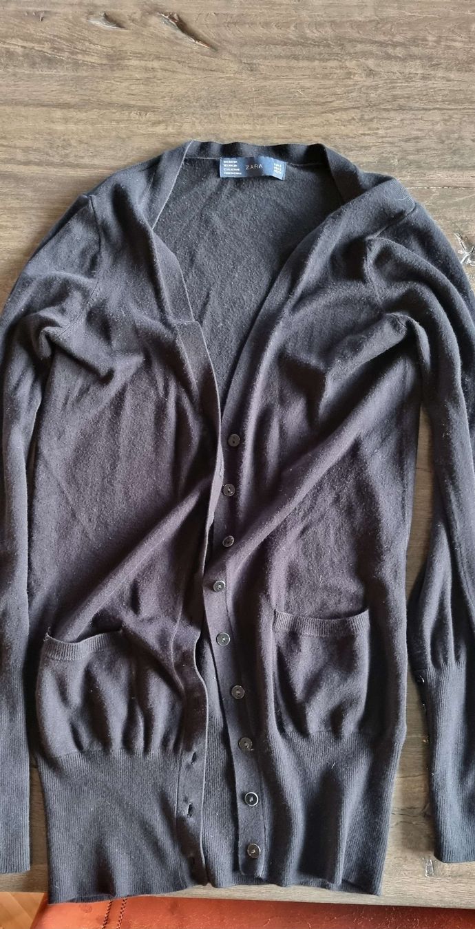 Zara Jacken: Schwarze Strickjacke Grösse S von Zara – Gebraucht aus Rombach von SYW