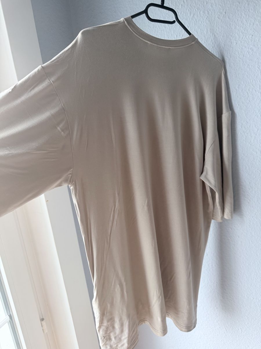 T-shirt: T shirt s – Nuovo (secondo la descrizione) da Münchenstein venduto da By.gabriela.v 3