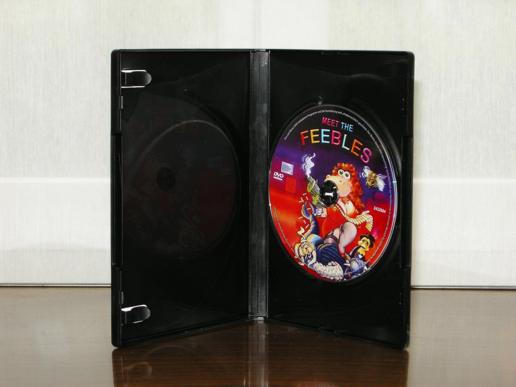 Tous les DVDs: Meet the Feebles DVD / Peter Jackson / Trash – D'occasion à Aarau par Pearlz 2