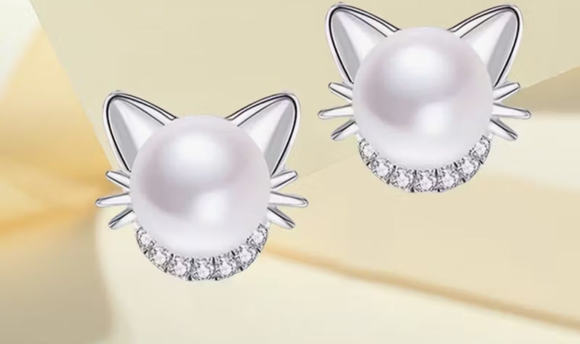Orecchini pendenti & Orecchini a lobo: Süsse Katzen-Ohrstecker silberfarben – Nuovo (secondo la descrizione) da Saanen venduto da SoniaMichaela 2
