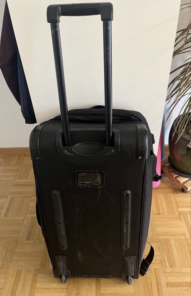 Dakine Reisekoffer: Dakine Rollkoffer 110l – Gebraucht aus Niederwangen BE von sminka88 2