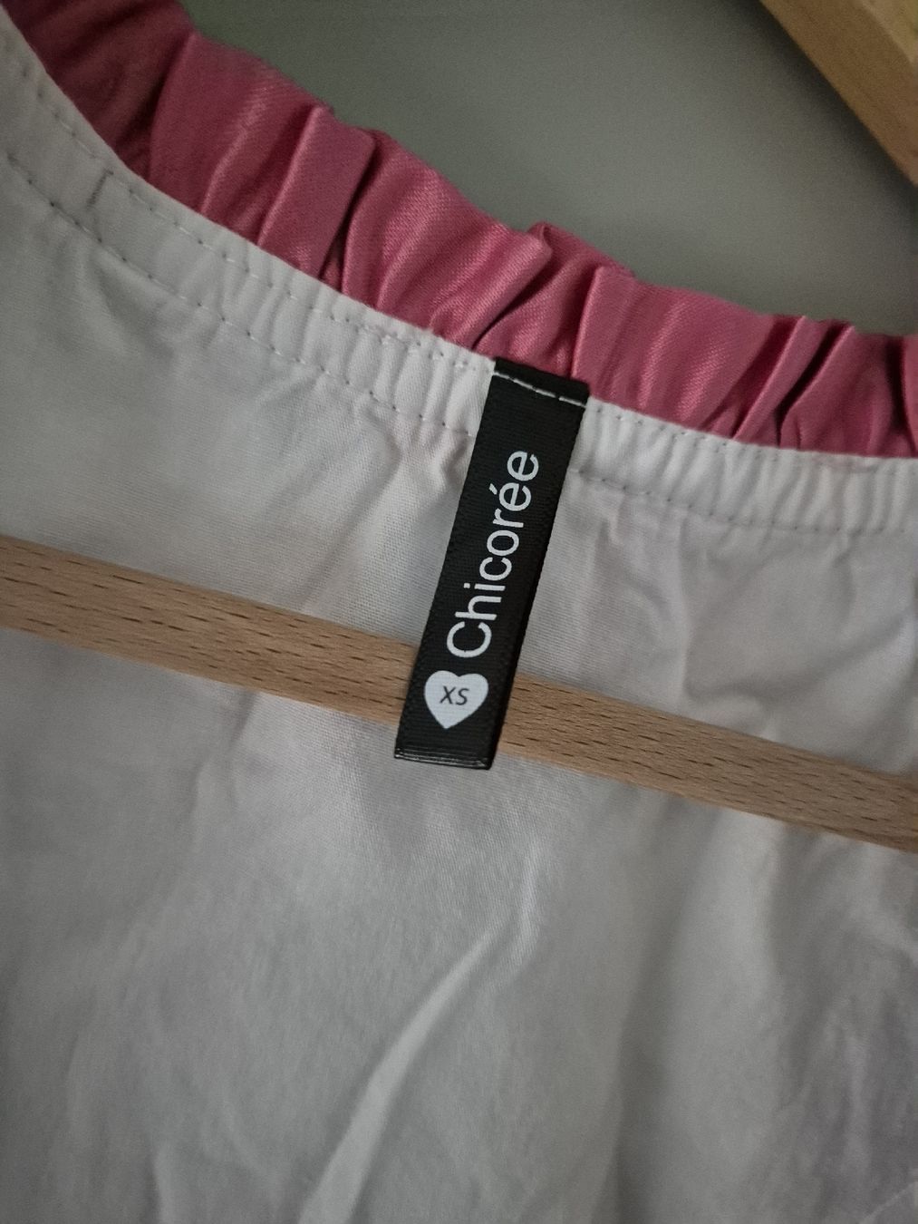 Vestiti: Dirndl Chicoree Rosenmuster Pink Spitze Grösse XS  – Nuovo (secondo la descrizione) da Zürich venduto da mit_jz2x 1