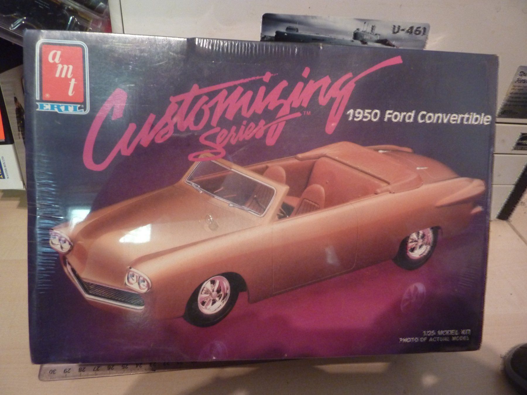 Kit di modellismo & Modellini statici: 1950 FORD – Nuovo e nell'imballaggio originale da Balsthal venduto da bouteliee