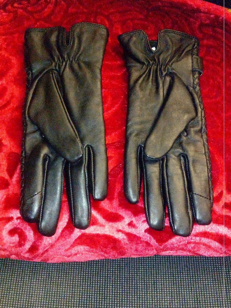 Handschuhe & Handstulpen: Elegante Schafleder-Handschuhe Grösse ONE SIZE – Neu (gemäss Beschreibung) aus Zürich von Mitzi6 1