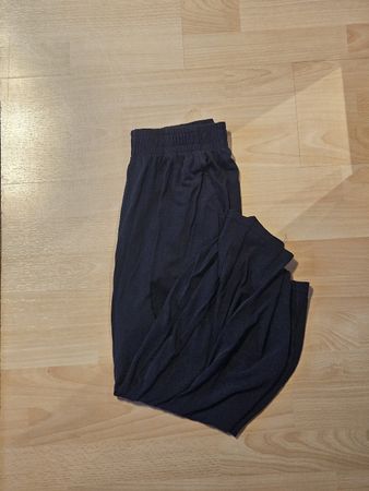 Schwarze Culotte Hose von Urban Classics in Grösse  XS