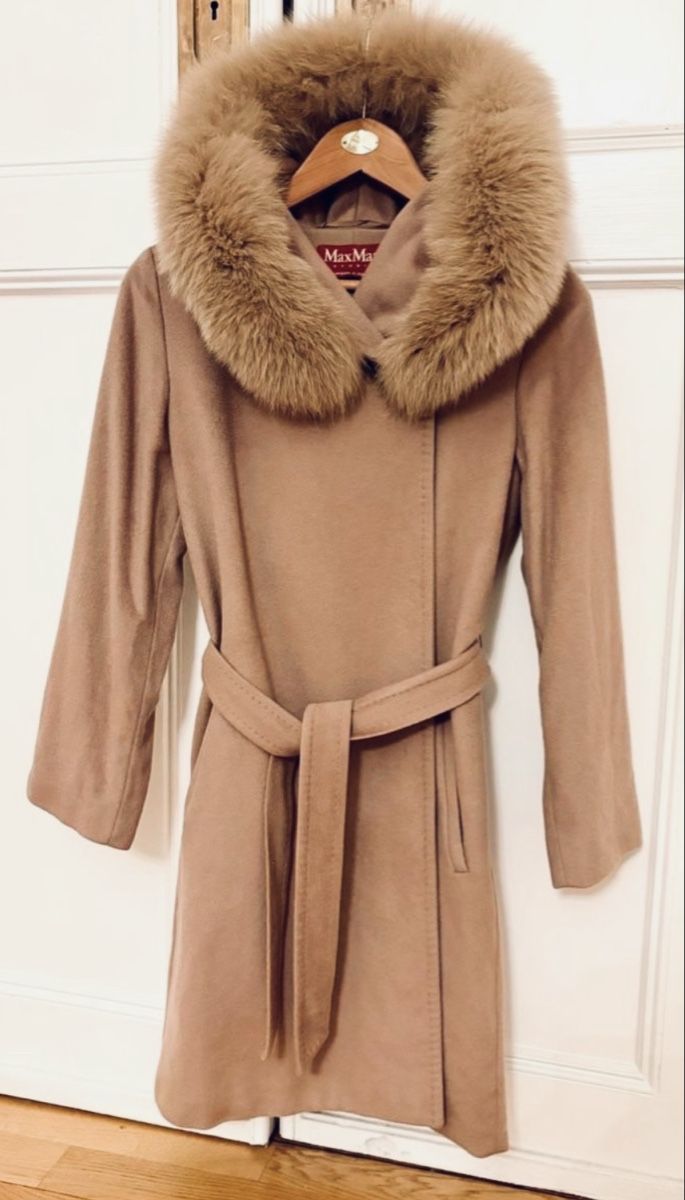 Max Mara Cappotti: Max Mara Studio Wintermantel, Neu mit Etikett! – Nuovo e nell'imballaggio originale da Habsburg venduto da franziska_81
