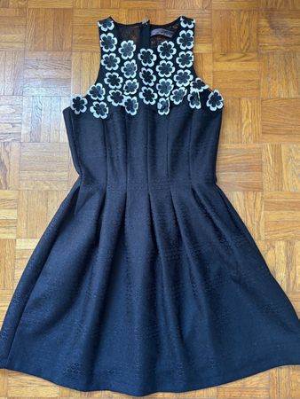 Robe patineuse Desigual  noire florale  taille M