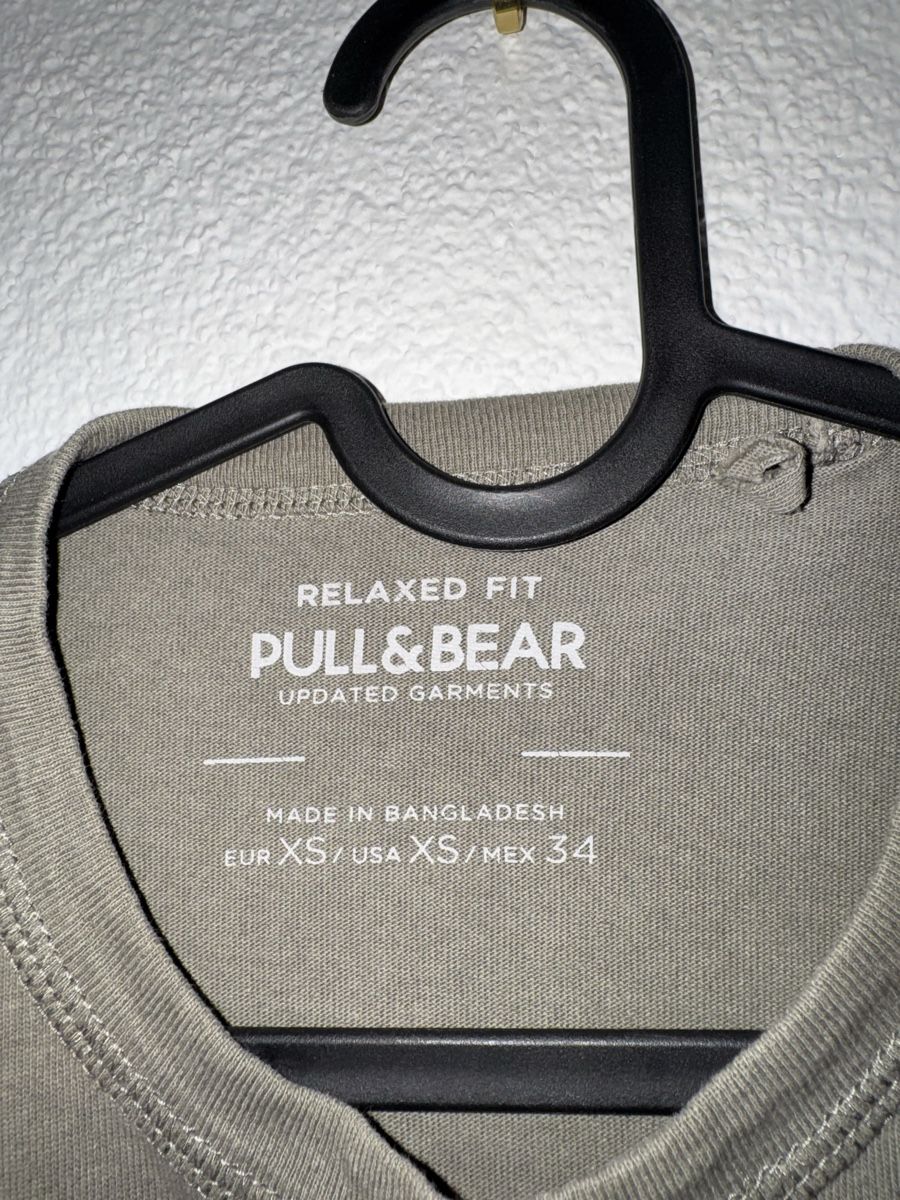 Pull&Bear T-shirt: Tshirt 2er Set – Usato da Effretikon venduto da ajl_rwt5 6