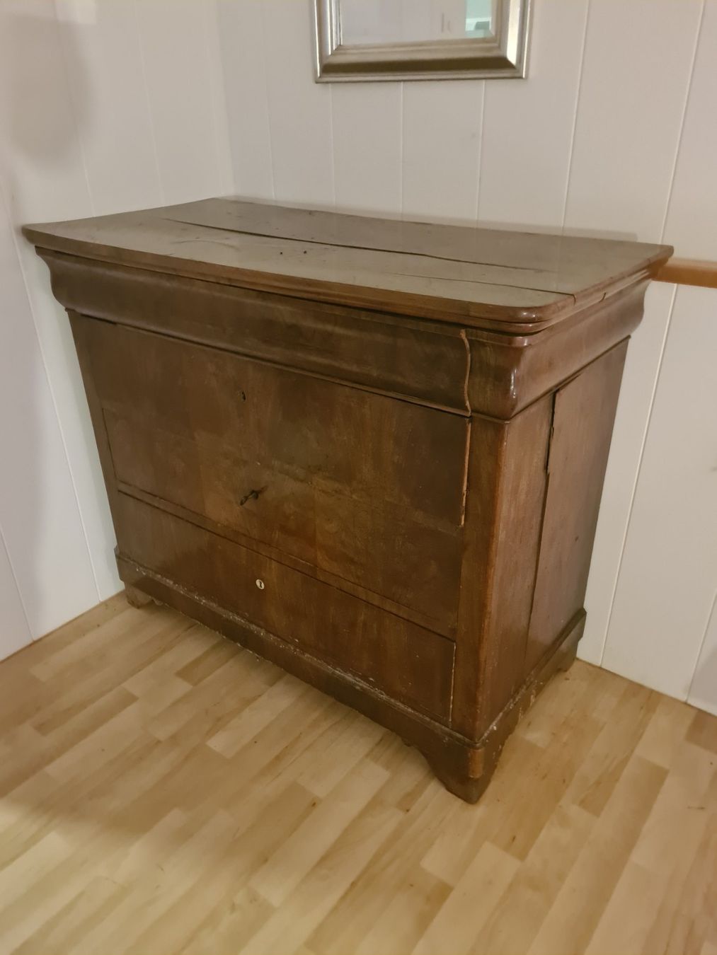 Cassettiere: Commode ancienne en bois massif avec clés authentiques! – Usato da Monthey venduto da 187-zeroo 5