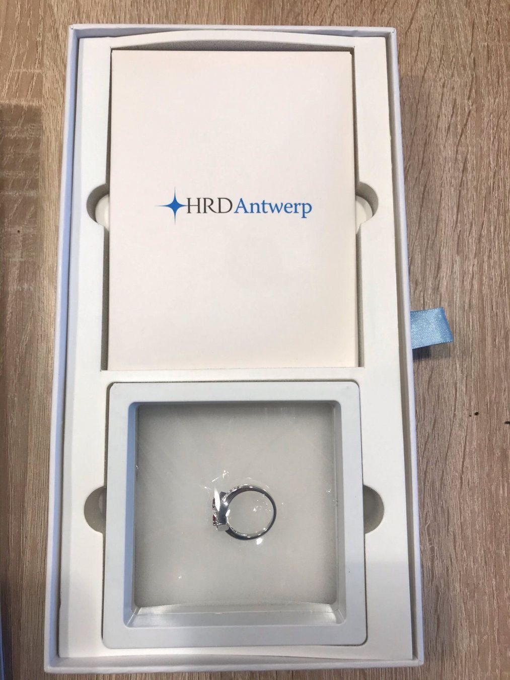 Ringe: Bague en or blanc avec Diamant et Rubis – Neu (gemäss Beschreibung) aus St-Léonard von wric48 5