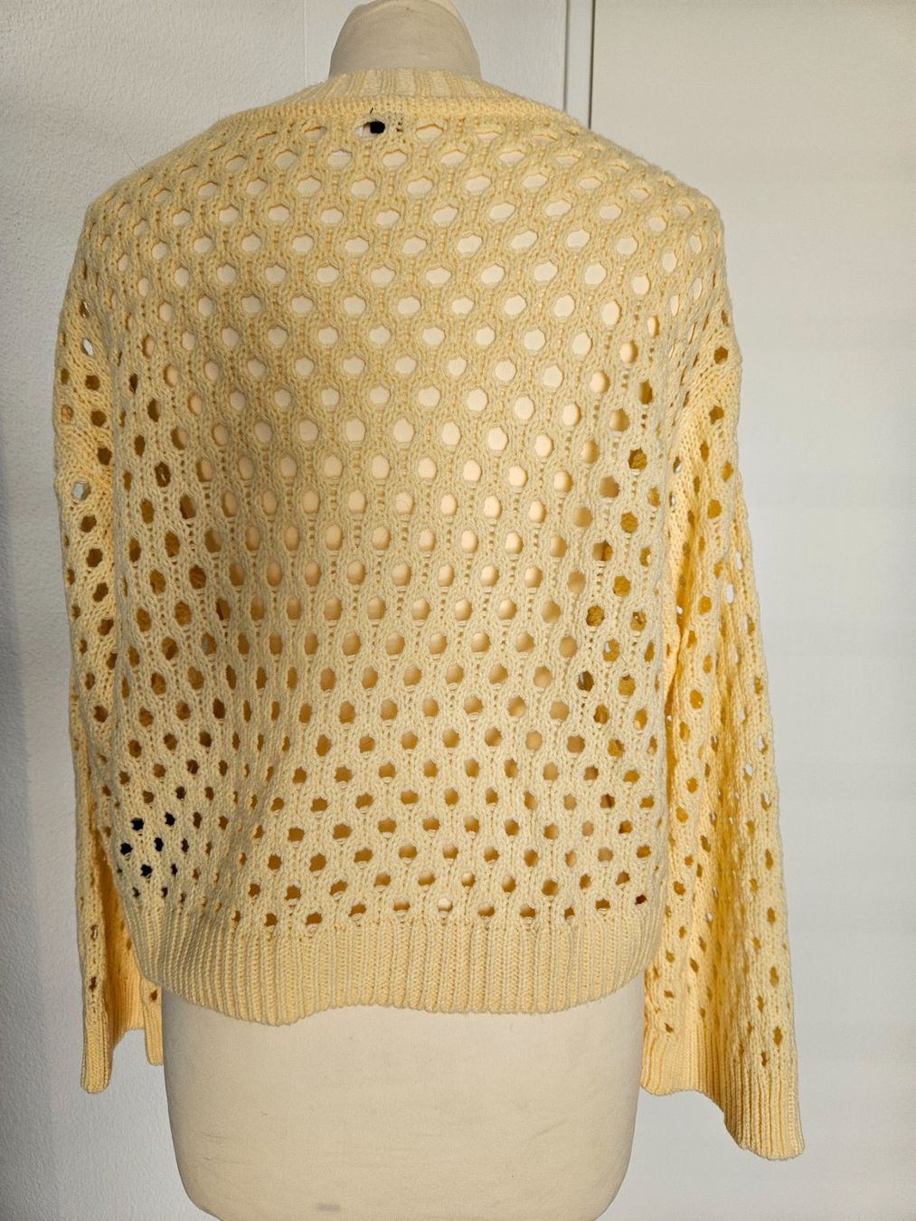 H&M Pulls & Sweat-shirts: NEUER PULLOVER – Neuf (Voir description) à Root par LifestyleAccessoires 2