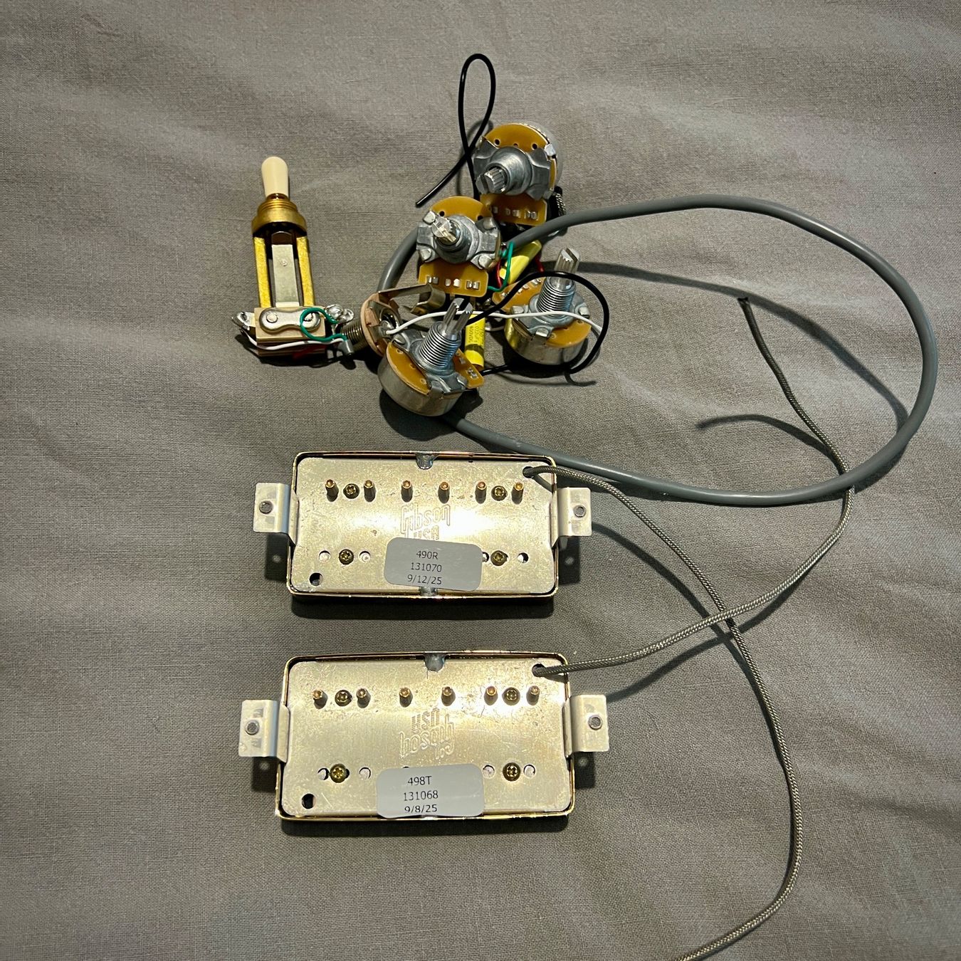 Gibson Strumenti musicali: Gibson 498T & 490R Pickup Set – Usato da Mägenwil venduto da lighting_technician 2