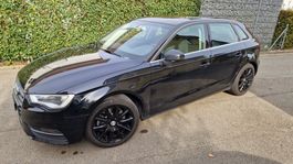 Audi A3 1.8 TFSI Attraction 180 PS