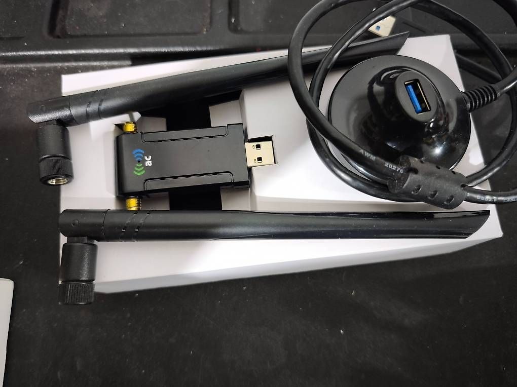 Laufwerke & Adapter: AC1200 5dBi Wireless USB Adapter – Gebraucht aus Zihlschlacht von rad_vvm9 3