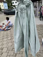 neuwertiges Tragetuch Ring Sling hellgrün
