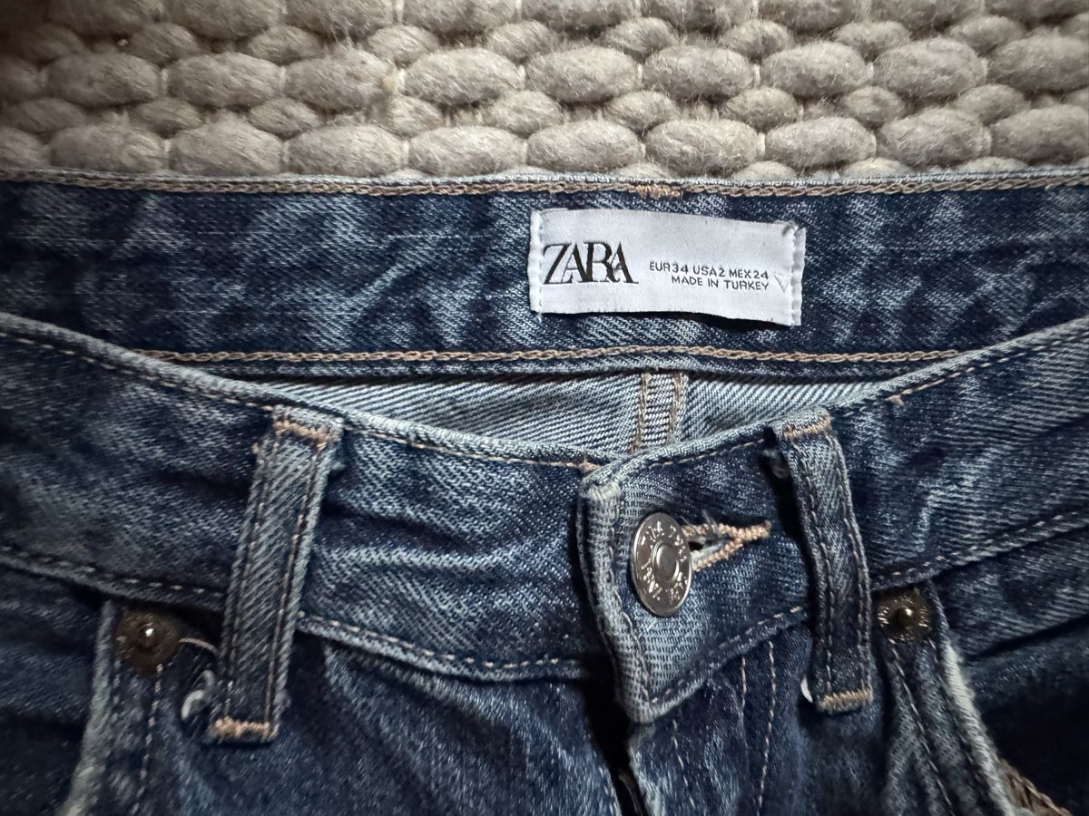Jeans: Zara Jeans – Gebraucht aus Ebmatingen von F.Bullet 4