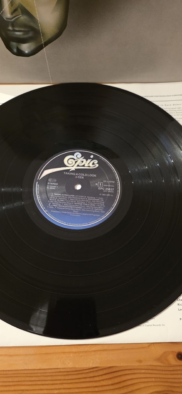Dischi in vinile: I-TEN: Taking a Cold Look  1983 Vg,Vg – Usato da Yvonand venduto da RF-VINYL 3