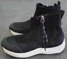 Chaussures montantes noires à fermeture éclair, taille 31