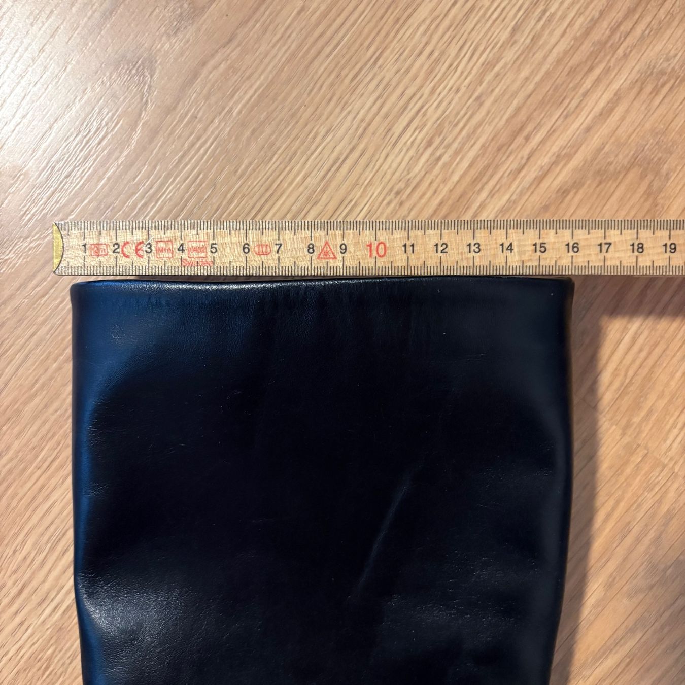 Scarpe da donna: Carina schwarze Lederstiefel 36 – Nuovo (secondo la descrizione) da Chesalles-sur-Oron venduto da poppyscloset 7
