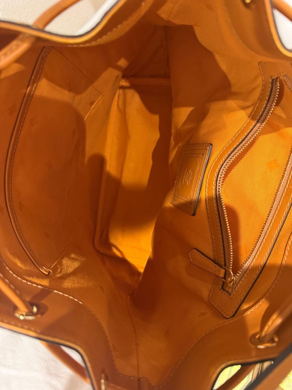 Mcm Sacs femmes: MCM Drawstring Beuteltasche / Schultertasche – D'occasion à Himmelried par mk321 6