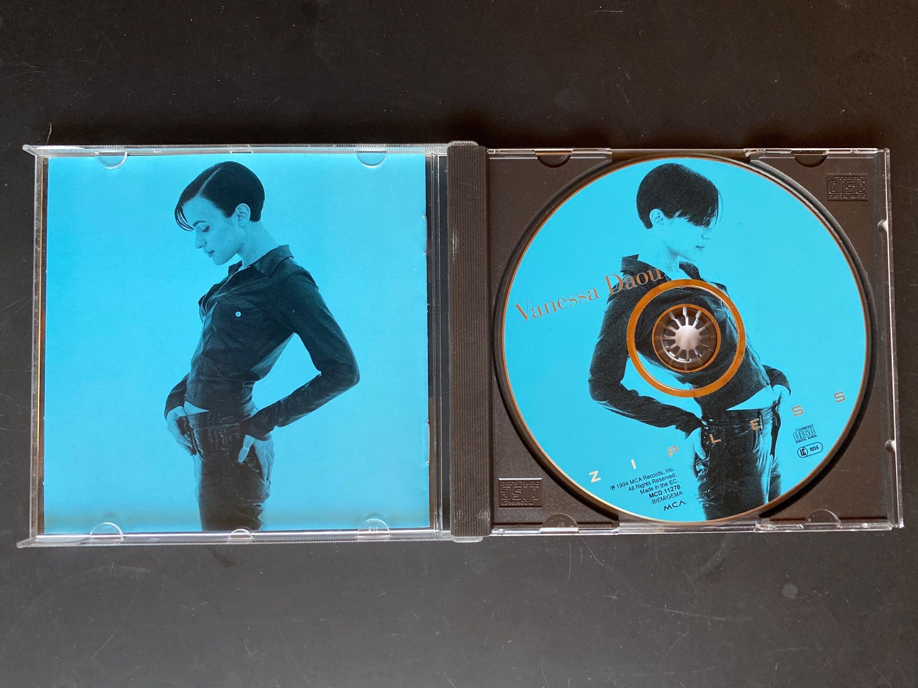 CD: Vanessa Daou - Zipless – Usato da Engelberg venduto da Delraich 2