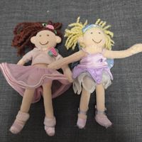 Zwei süsse Stoffpuppen für kleine Ballerinen - Top Zustand