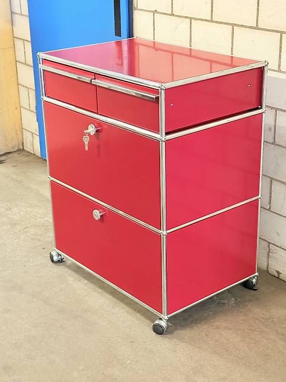 USM Kommoden: USM Haller Sideboard Rot – Gebraucht aus Dietikon von Kumar_Occasionen 3